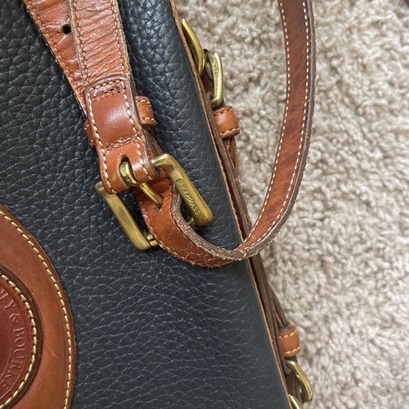 Vintage 90s Dooney & Bourke Off Black and Brown Messenger Bag with Flap Closure - Picture 6 of 11
